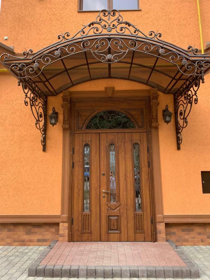 Hotel Сонячна Соната Polyana  Esterno foto